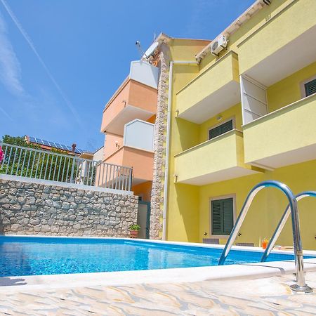 קאבטאט Sunrise Apartments מראה חיצוני תמונה