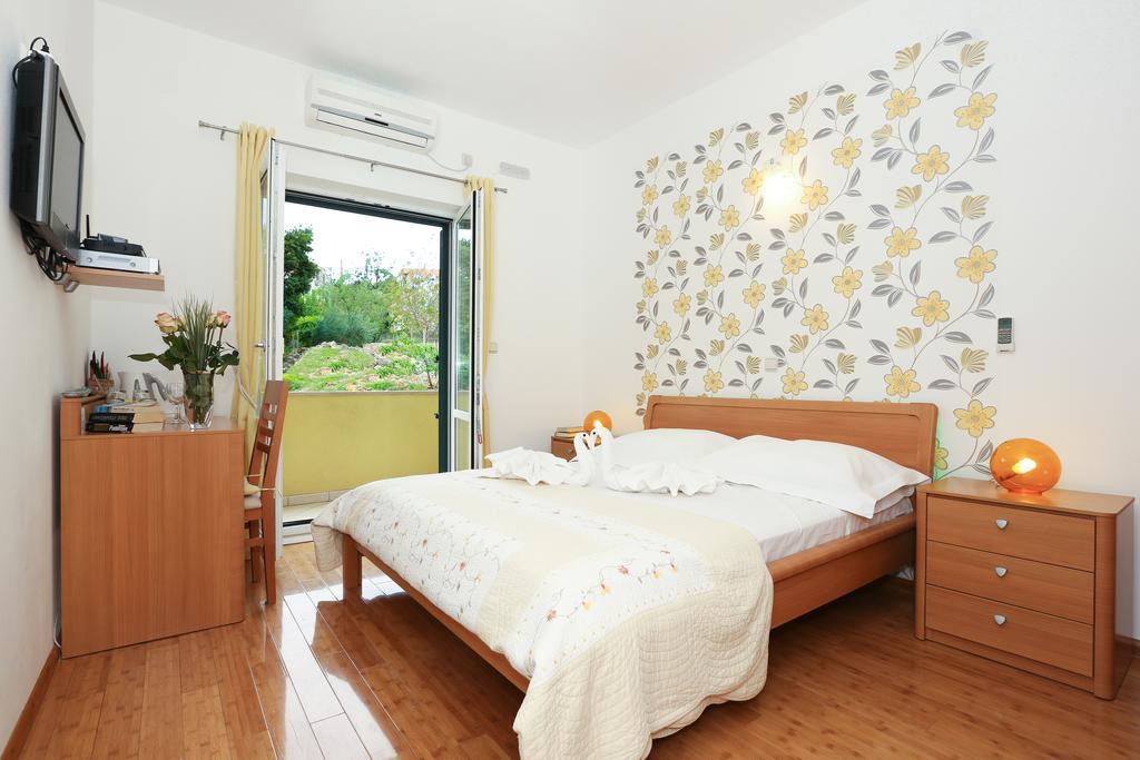 קאבטאט Sunrise Apartments מראה חיצוני תמונה