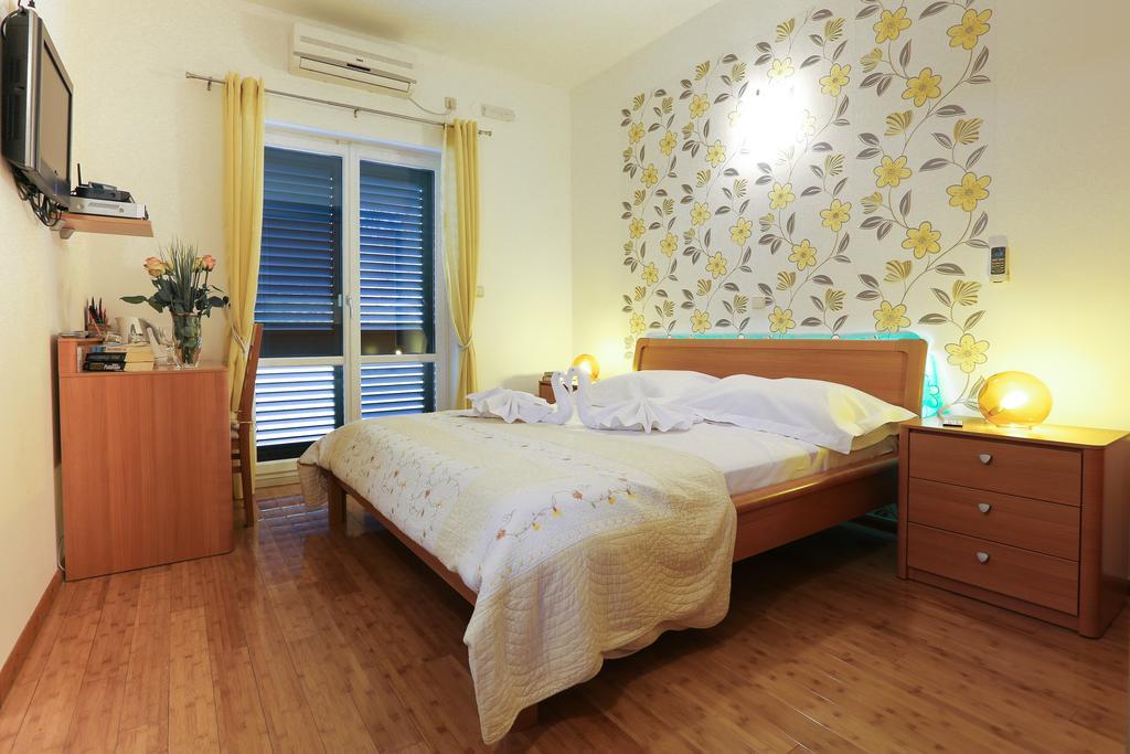 קאבטאט Sunrise Apartments מראה חיצוני תמונה