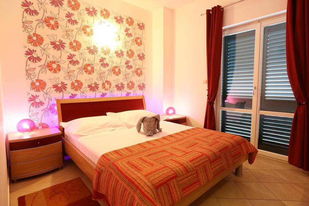 קאבטאט Sunrise Apartments מראה חיצוני תמונה