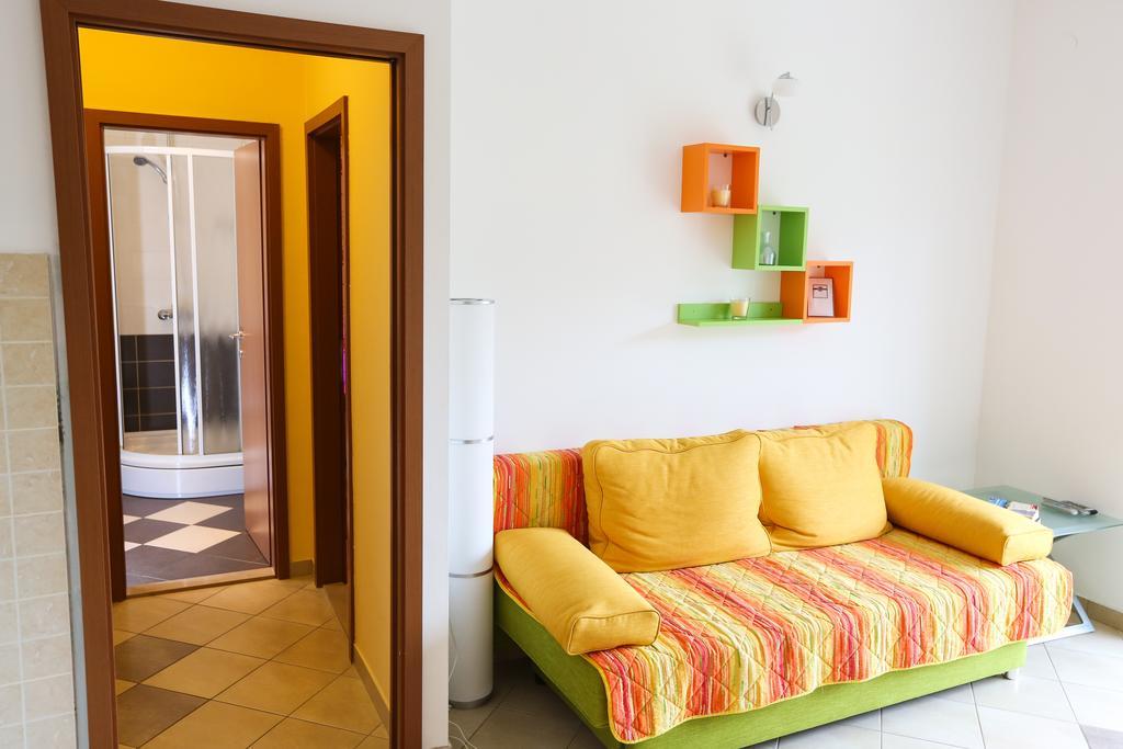 קאבטאט Sunrise Apartments מראה חיצוני תמונה