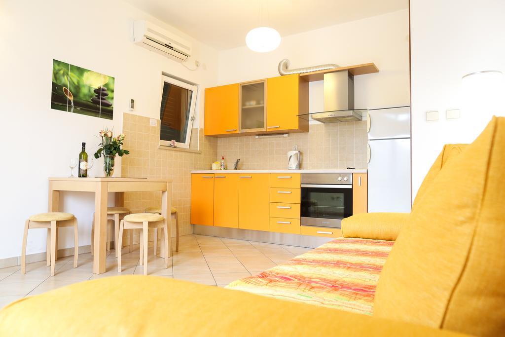 קאבטאט Sunrise Apartments מראה חיצוני תמונה