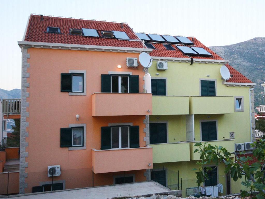 קאבטאט Sunrise Apartments מראה חיצוני תמונה