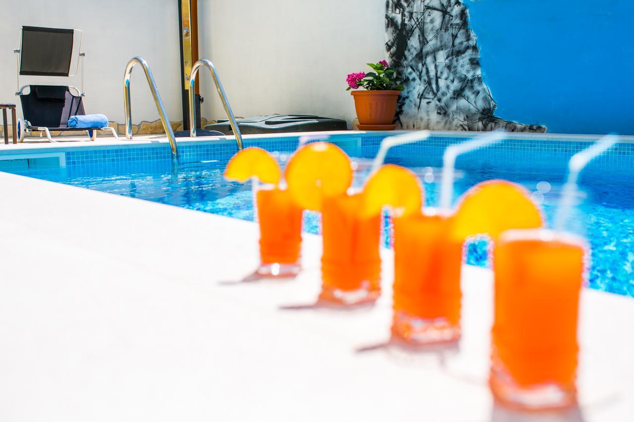 קאבטאט Sunrise Apartments מראה חיצוני תמונה